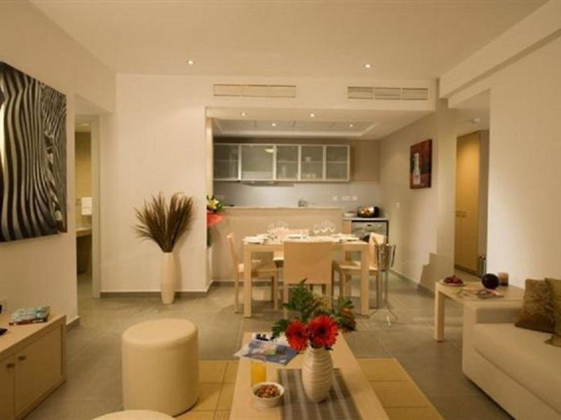 Capital Coast Resort & SPA