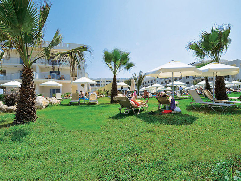 Capital Coast Resort & SPA