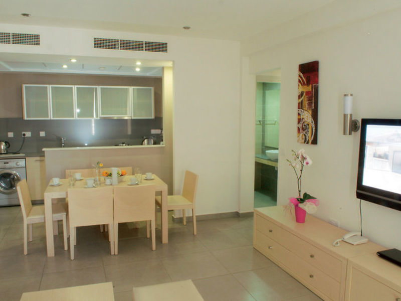 Capital Coast Resort & SPA