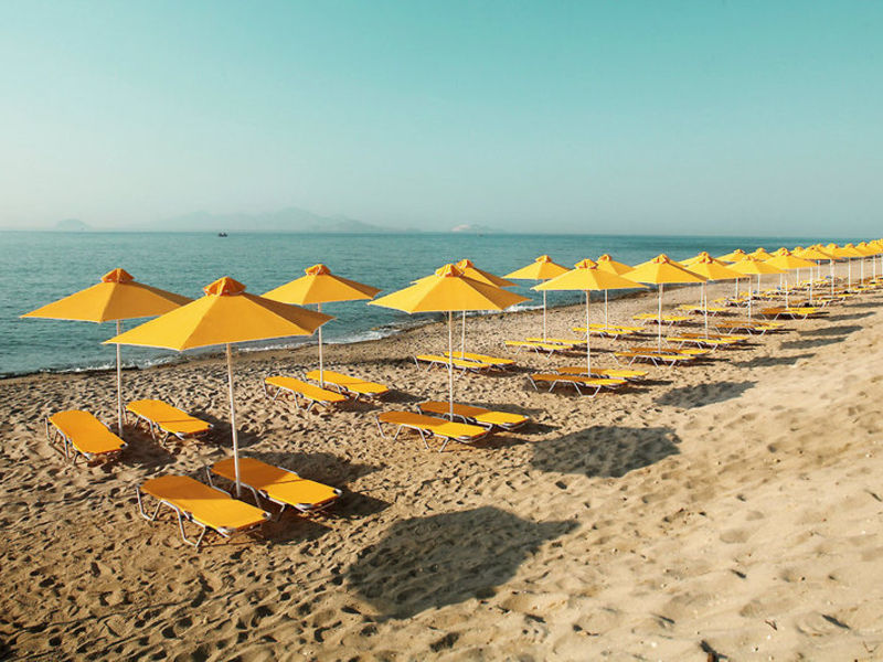 Carda Beach Hotel