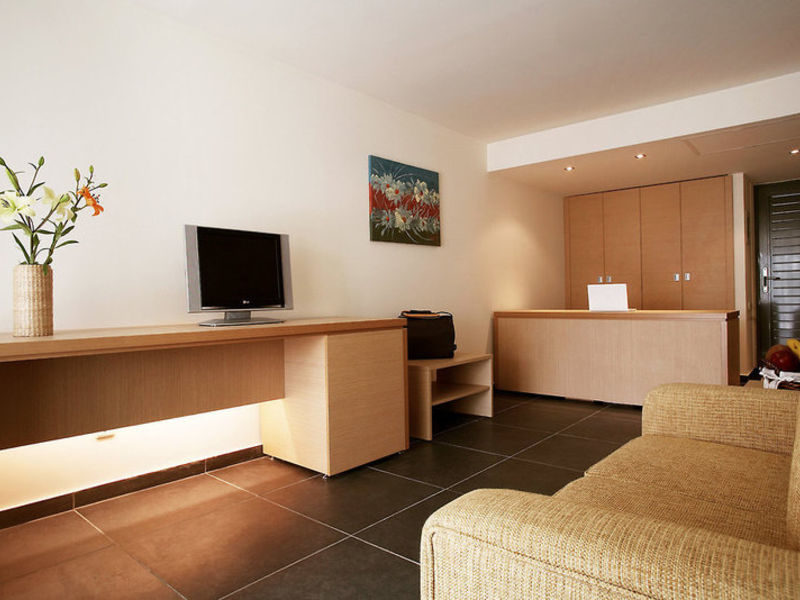 Carda Beach Hotel