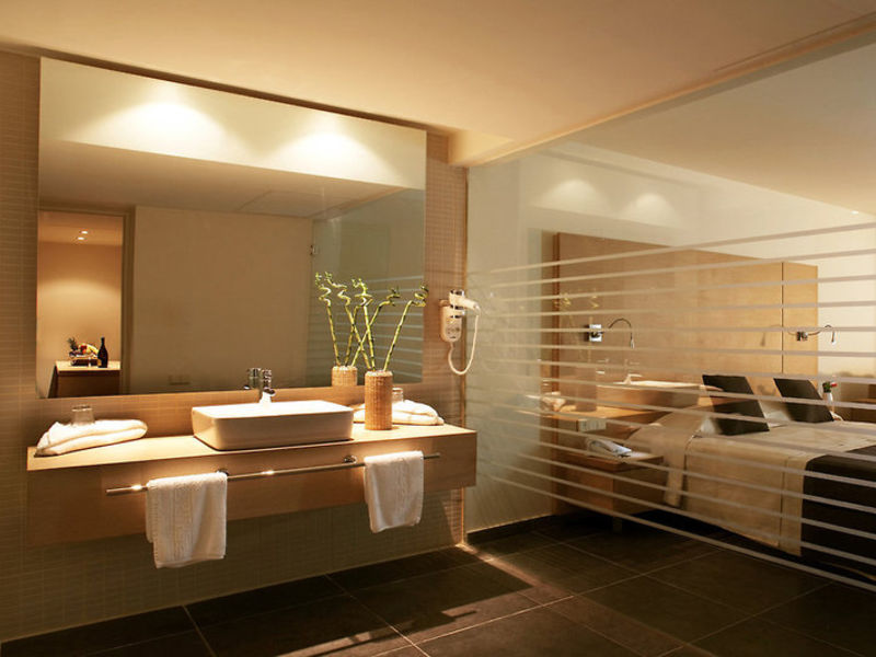 Carda Beach Hotel
