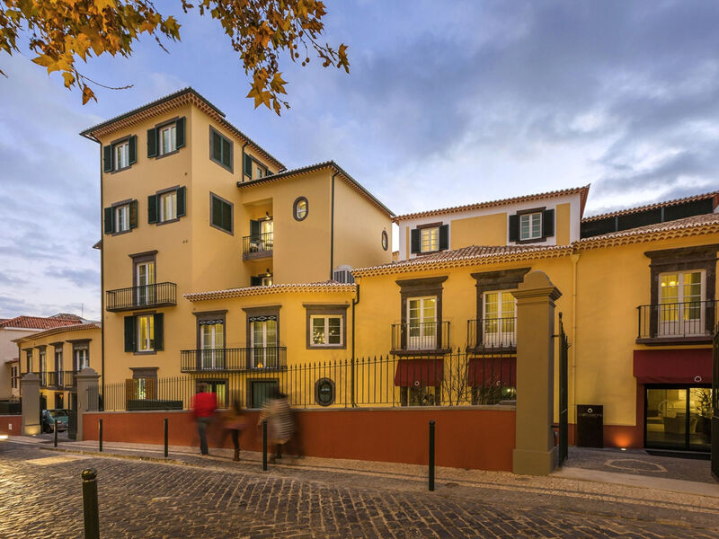 Castanheiro Boutique Hotel