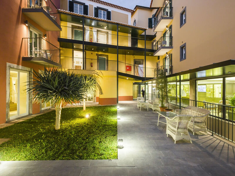 Castanheiro Boutique Hotel