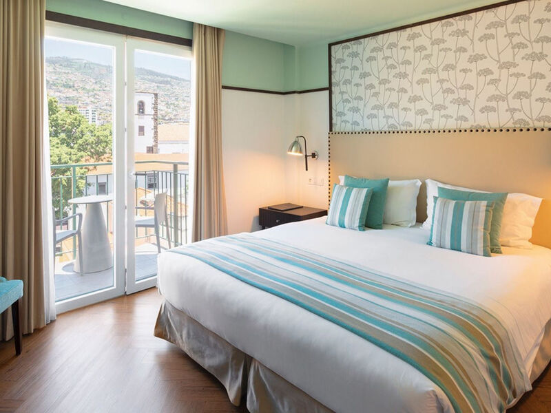 Castanheiro Boutique Hotel