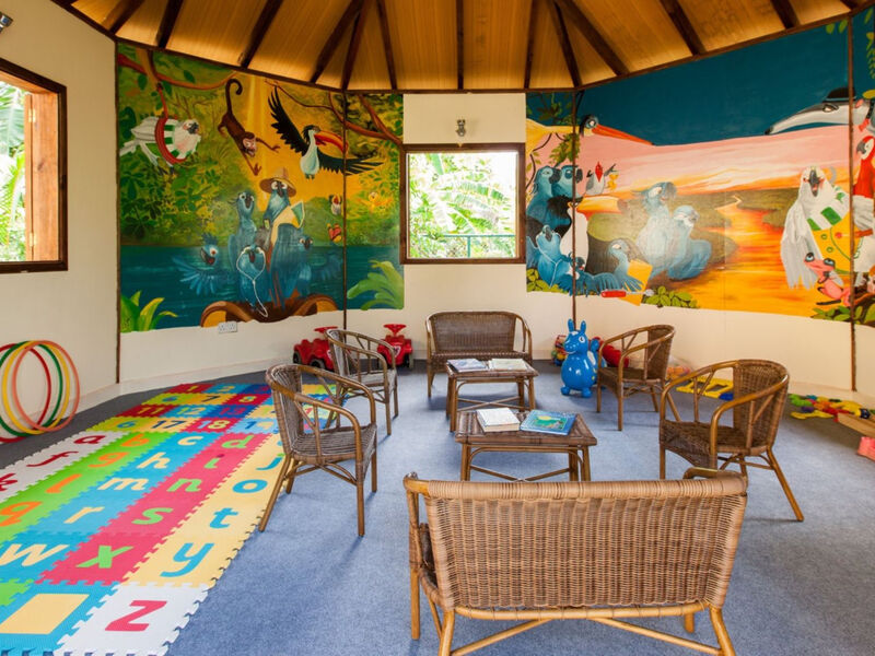 Castello Beach Hotel