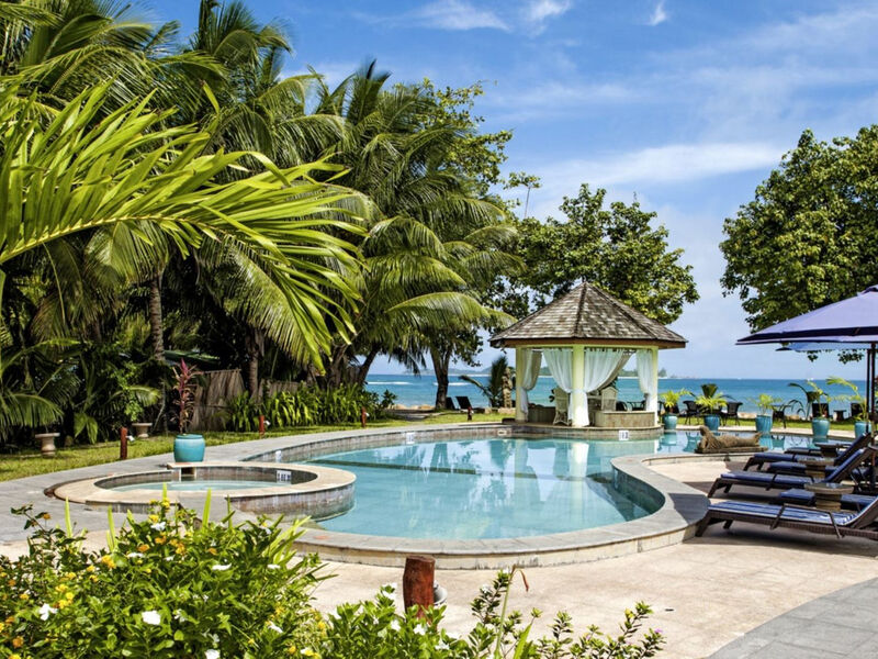 Castello Beach Hotel