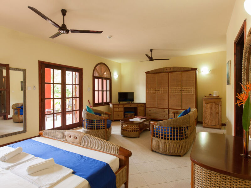 Castello Beach Hotel