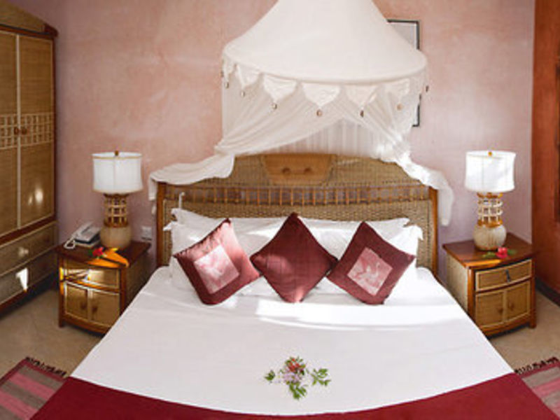 Castello Beach Hotel