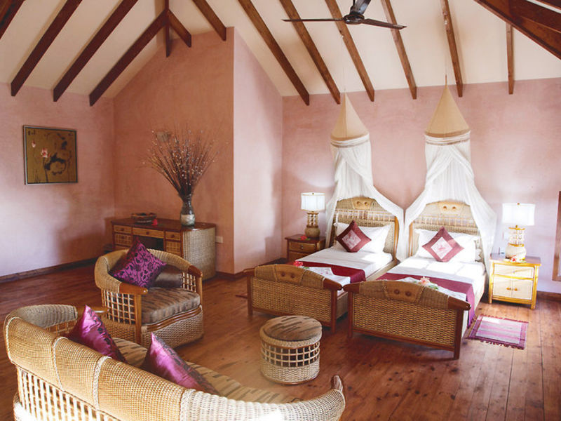 Castello Beach Hotel