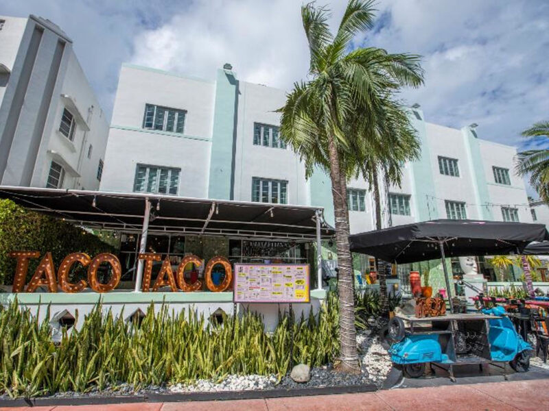 Catalina Hotel