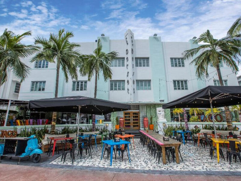 Catalina Hotel