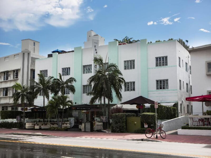 Catalina Hotel