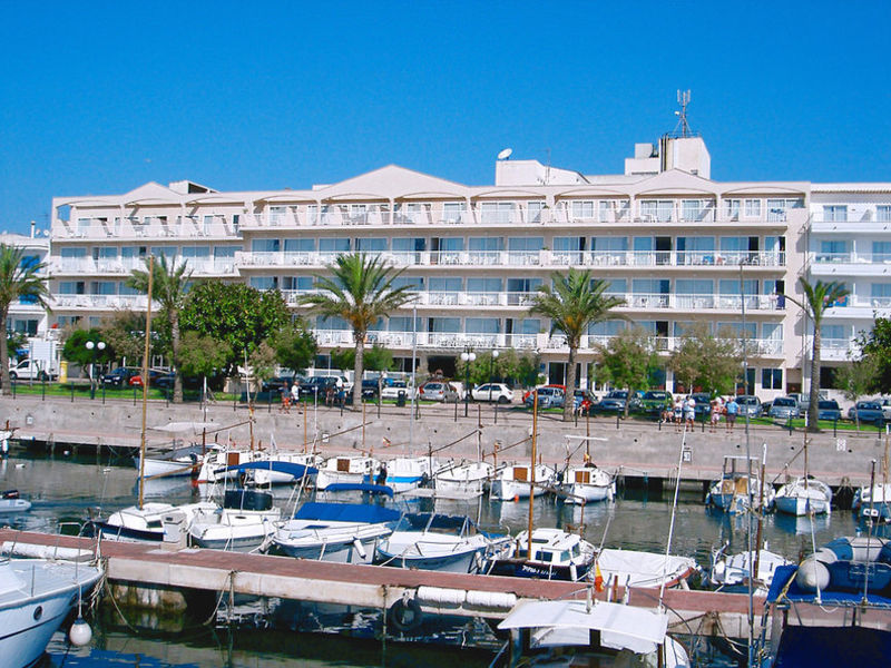 Catalonia del Mar