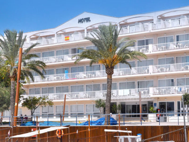 Catalonia del Mar