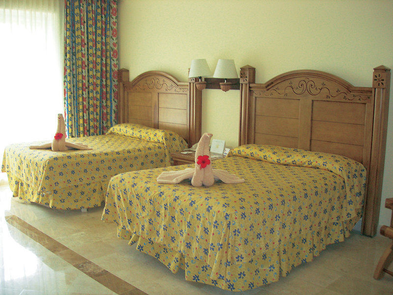 Catalonia Royal Tulum