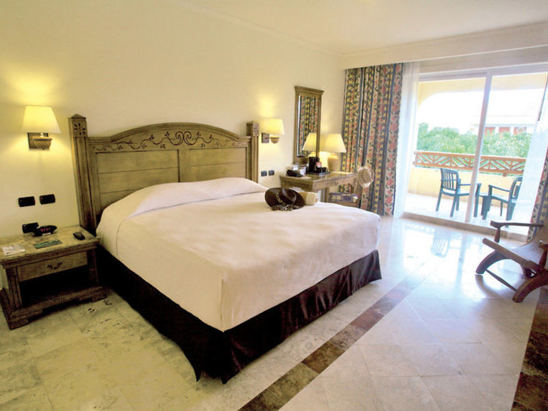 Catalonia Royal Tulum