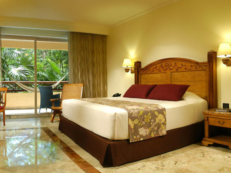 Catalonia Royal Tulum