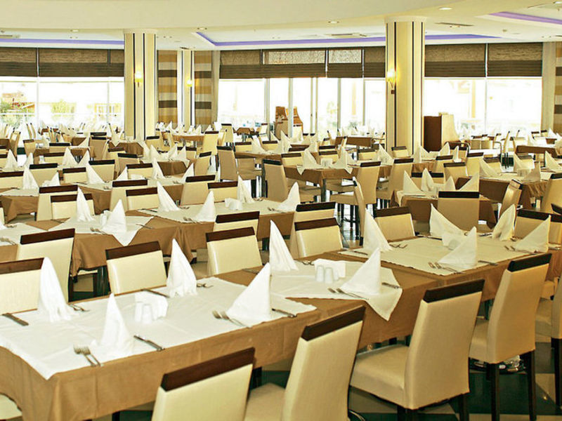 Cenger Beach Resort & Spa