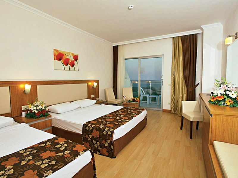 Cenger Beach Resort & Spa