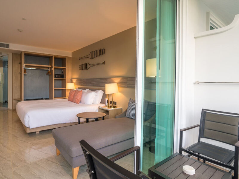 Centara Ao Nang Beach Resort & Spa