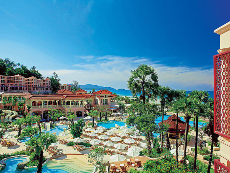 Centara Grand Beach Resort