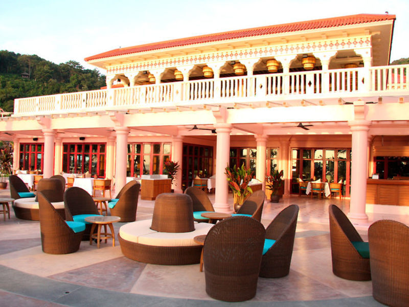 Centara Grand Beach Resort