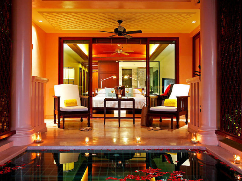 Centara Grand Beach Resort
