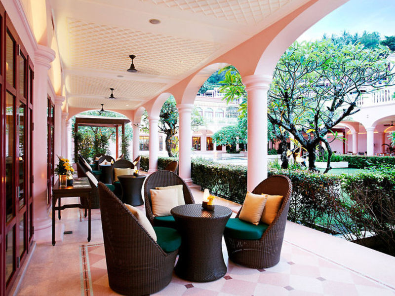 Centara Grand Beach Resort
