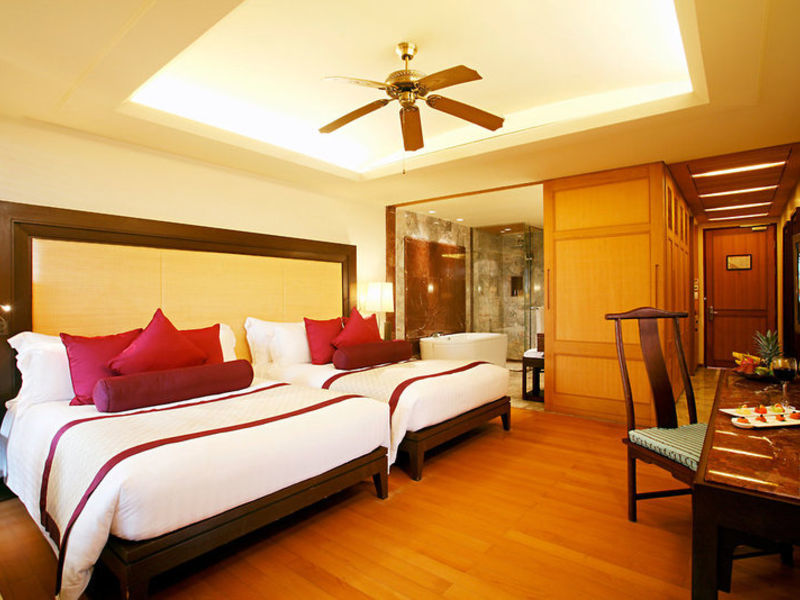Centara Grand Beach Resort