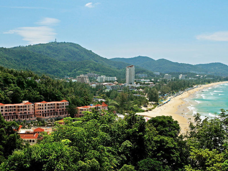 Centara Grand Beach Resort