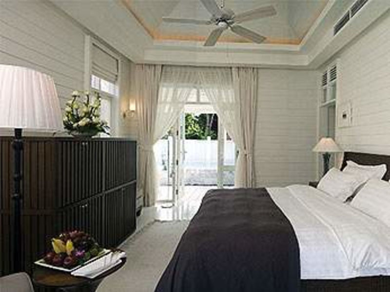 Centara Grand Beach Resort & V