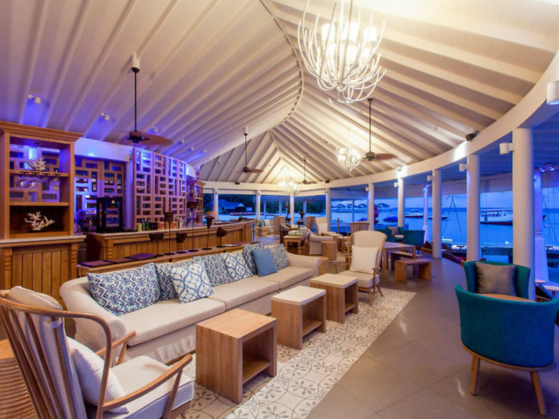 Centara Grand Island Res.