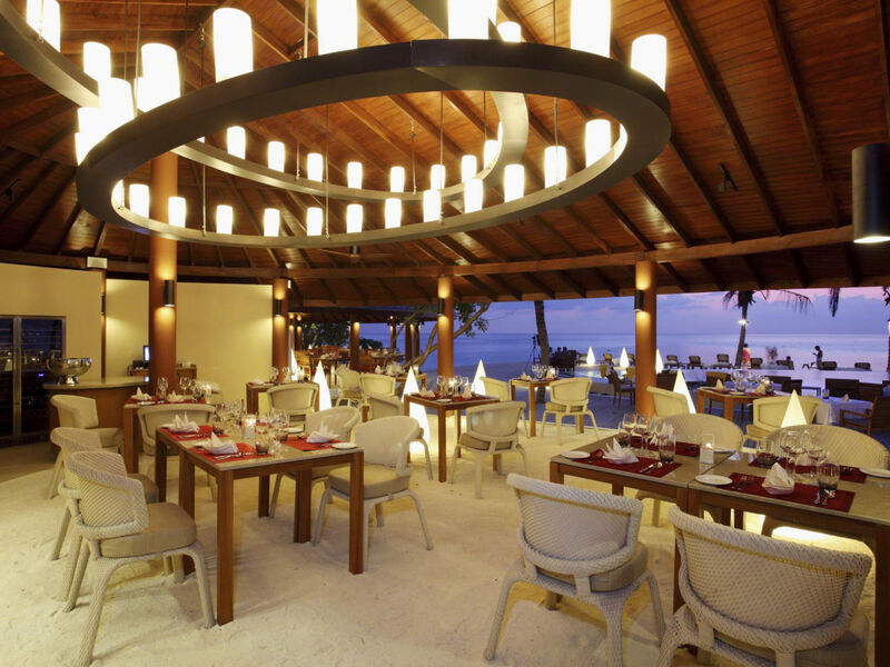 Centara Ras Fushi Resort & Spa Maldives