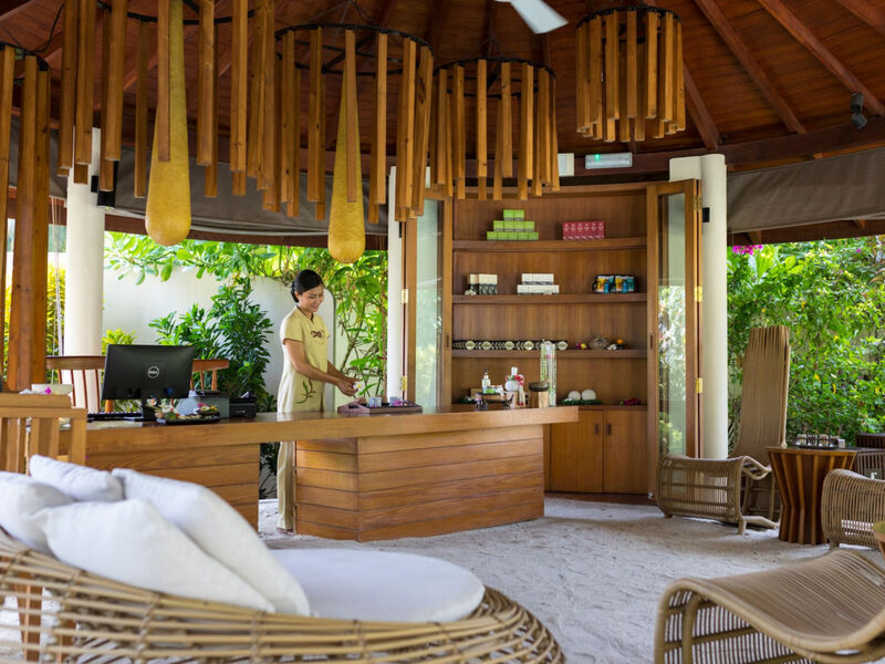 Centara Ras Fushi Resort & Spa Maldives