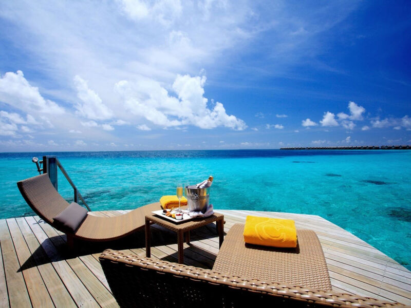 Centara Ras Fushi Resort & Spa Maldives