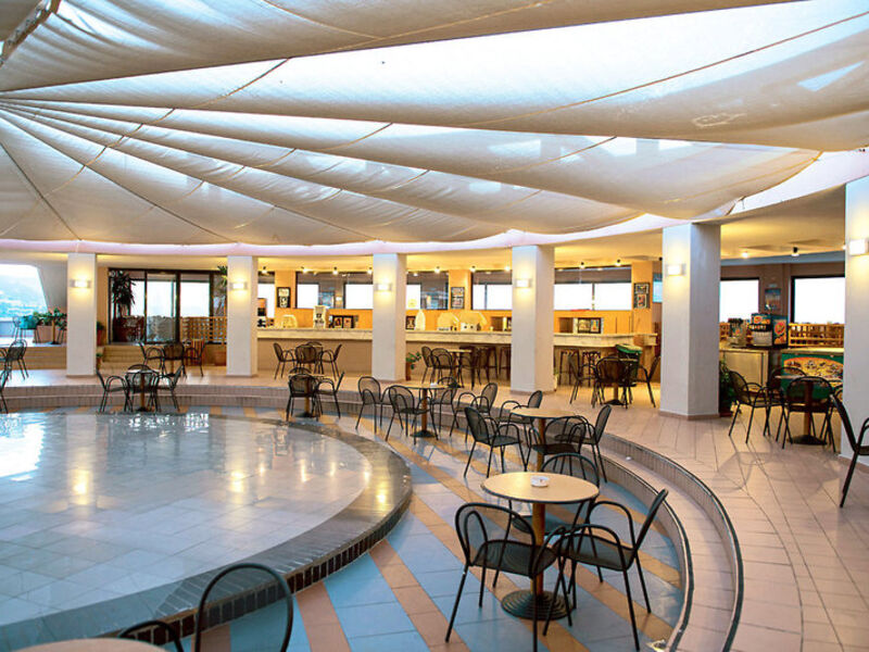 CHC Athina Palace Resort