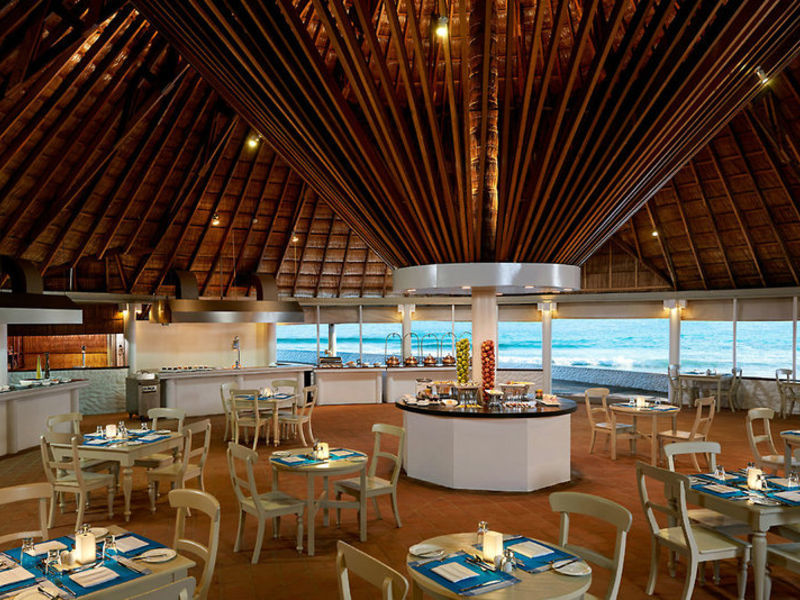 Hotel Cinnamon Dhonveli Maldives, Maledivy, Maledivy, Indický oceán