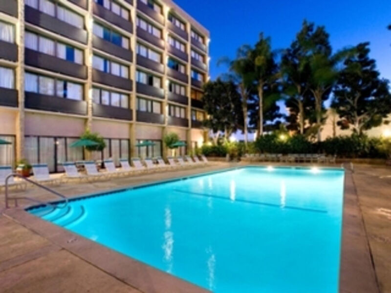 Clarion Hotel Anaheim Resort