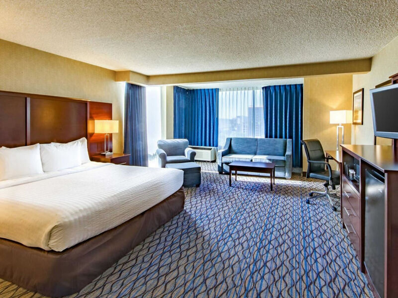Clarion Hotel Anaheim Resort