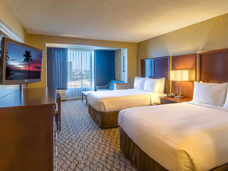 Clarion Hotel Anaheim Resort