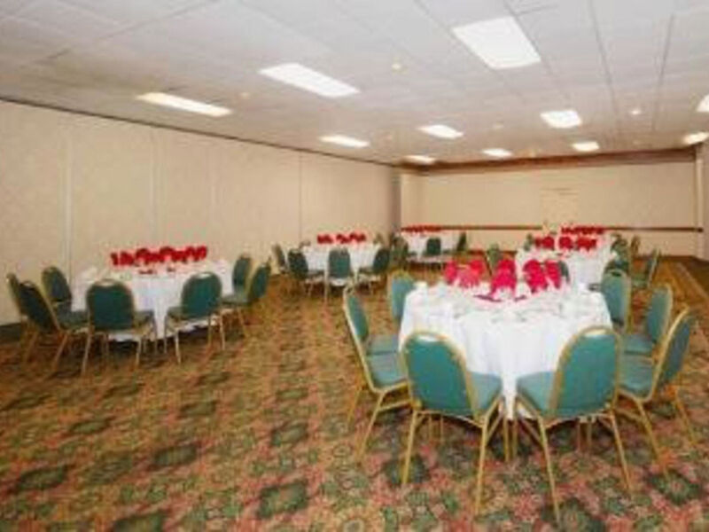 Clarion Hotel Anaheim Resort