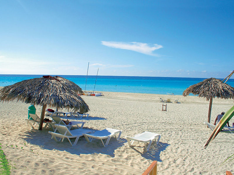 Club Amigo Tropical