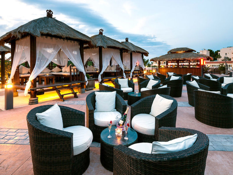 Club Cala Blanca, A2