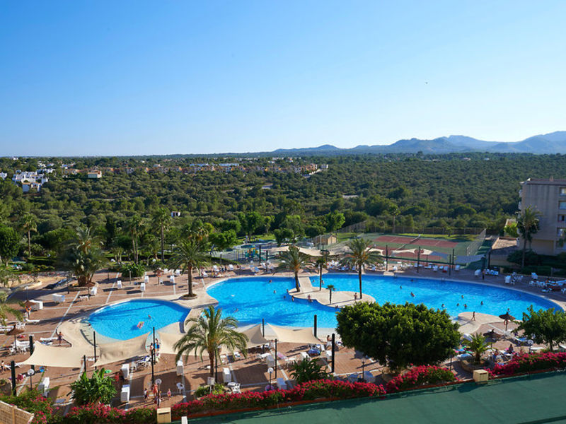 Club Cala Romani