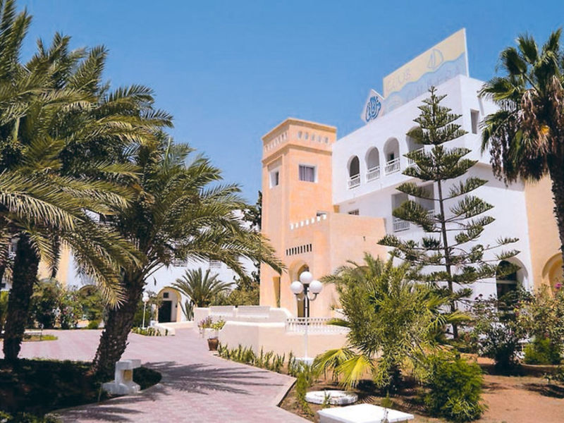 CLUB CALIMERA Yati Beach