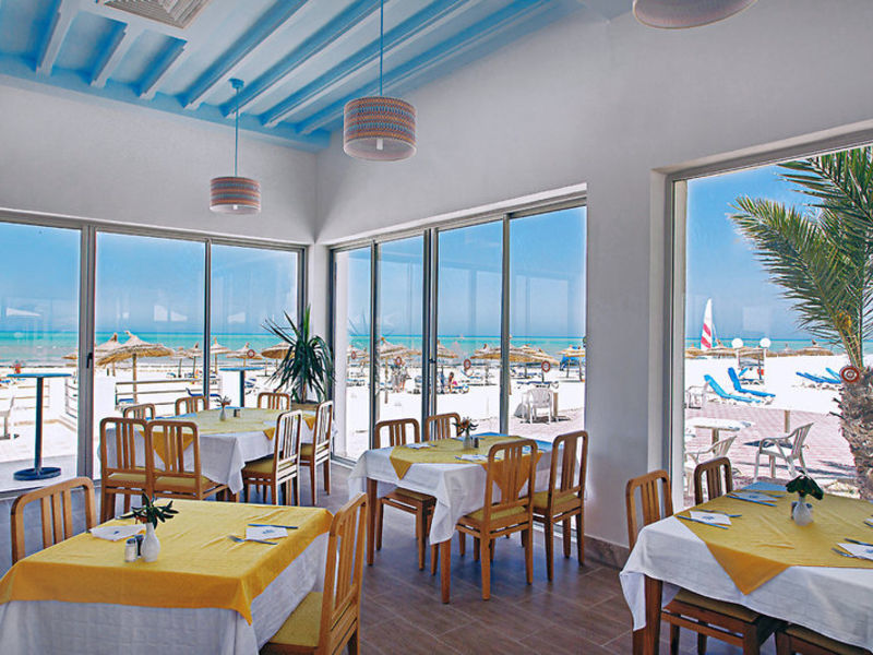CLUB CALIMERA Yati Beach