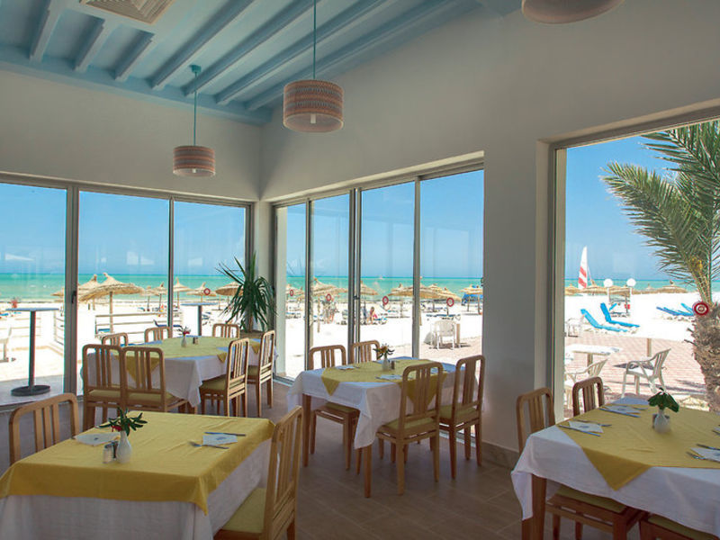 CLUB CALIMERA Yati Beach