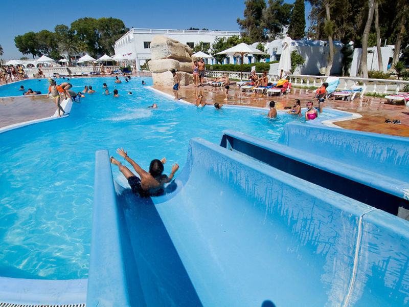Club El Bousten