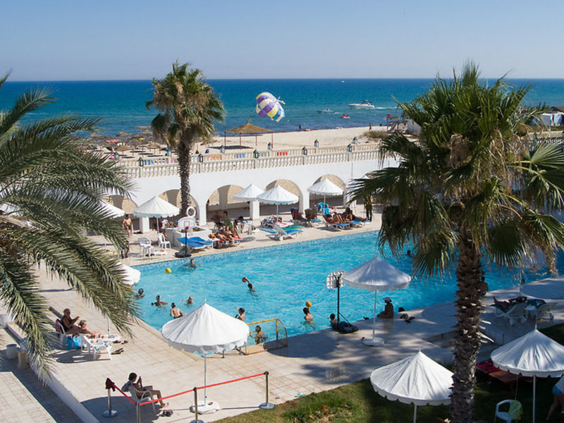 Club El Bousten